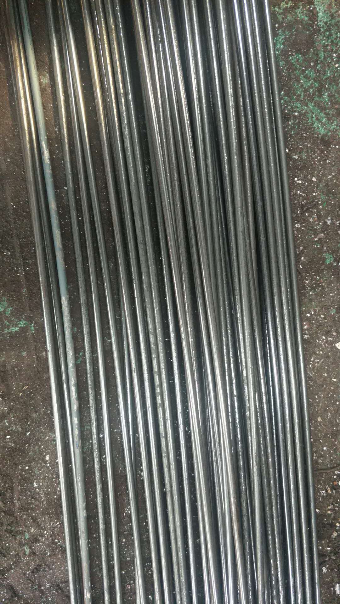 小口徑精密管