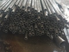 14*3熱銷(xiāo)45#精密鋼管